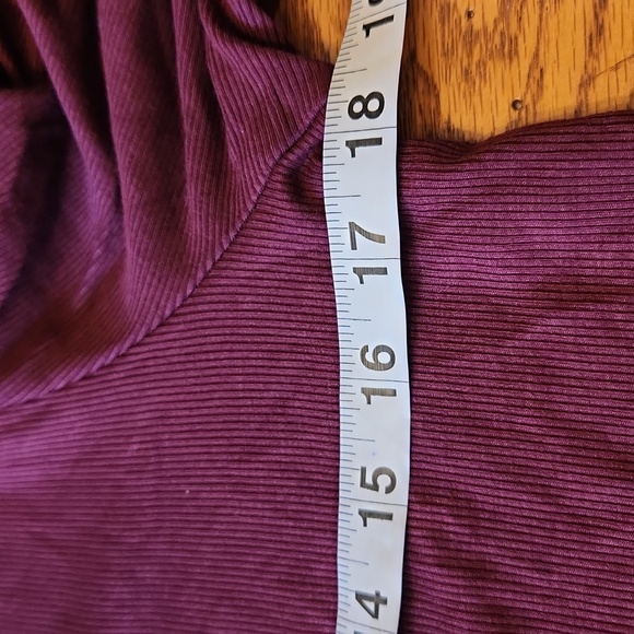 philosophy, NWOT, Women's Top, Size Large, Burgundy - Picture 8 of 9